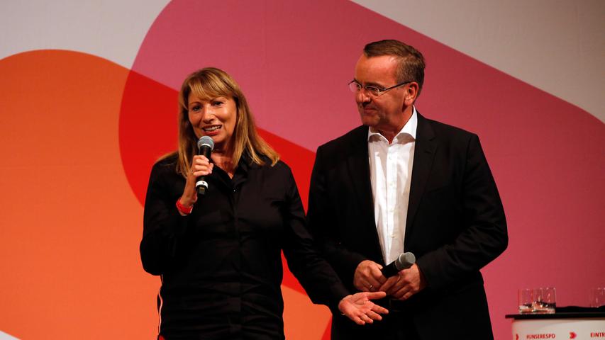 SPD-Treffen in Nürnberg: Kandidaten für Vorsitz stellen sich der Basis