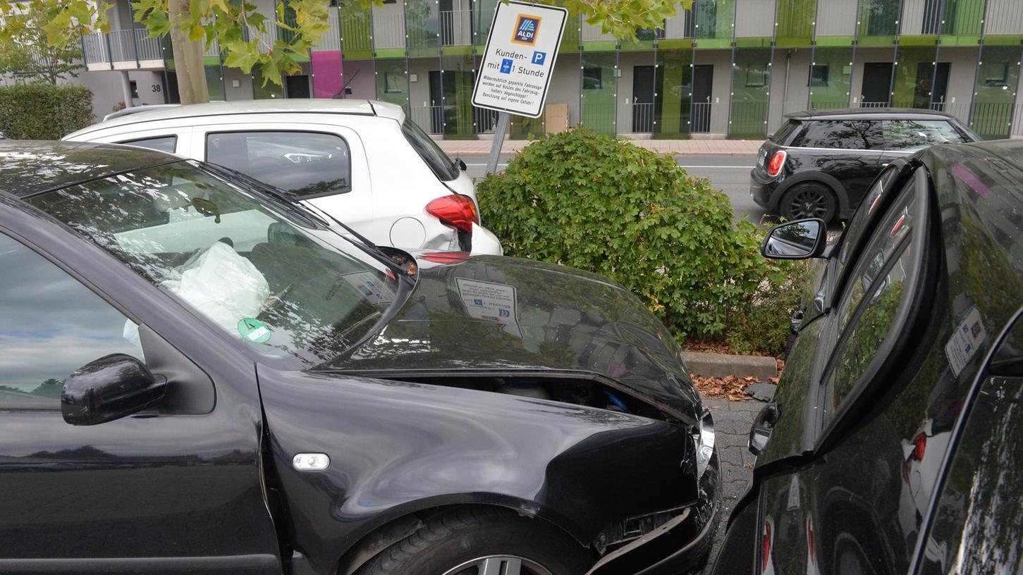 40.000 Euro Schaden: Chaosfahrt auf Erlanger Aldi-Parkplatz