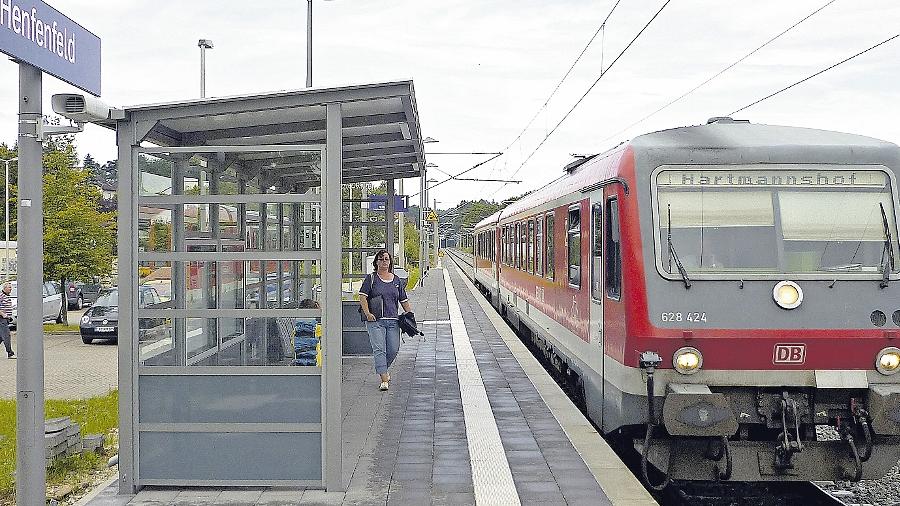 Nussel mahnt S-Bahn an Nussel mahnt S-Bahn an