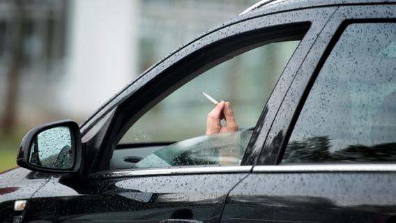 Im zweiten Anlauf: Bundesrat will Rauchverbot bei Autofahrten mit Kindern