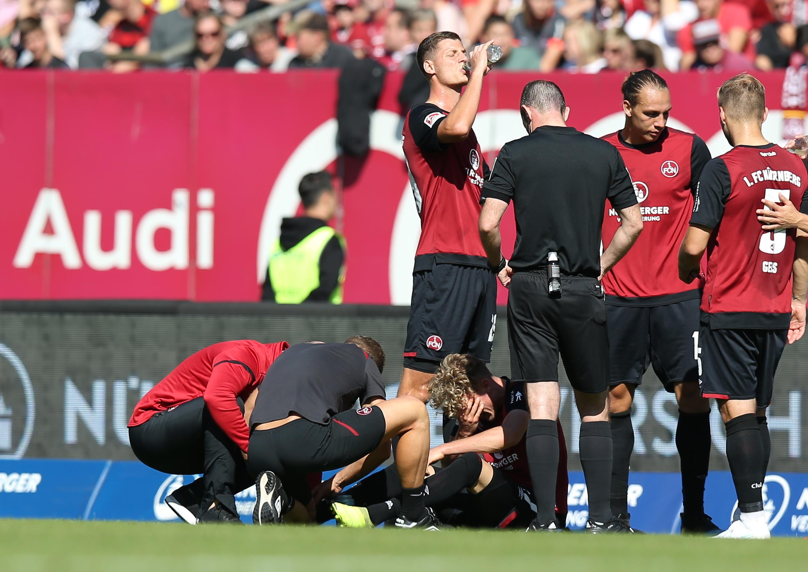 Vielmehr ist der KSC am Ende deutlich näher dran am Sieg und hat gute Chancen. Am Ende steht's 1:1. Und Nürnberg ist ein wenig ratlos.