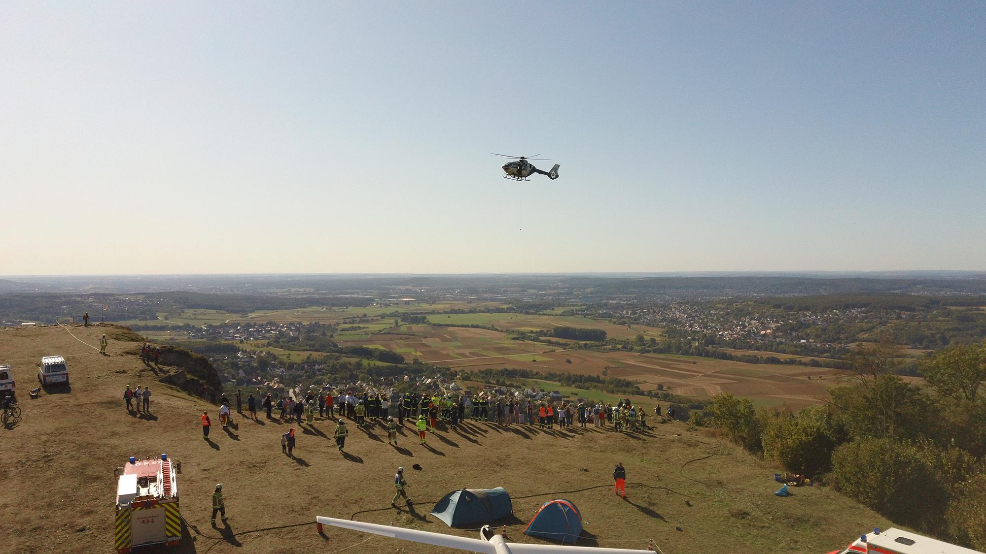 Spektakular Feuerwehren Und Rettungsdienste Probten Auf Walberla