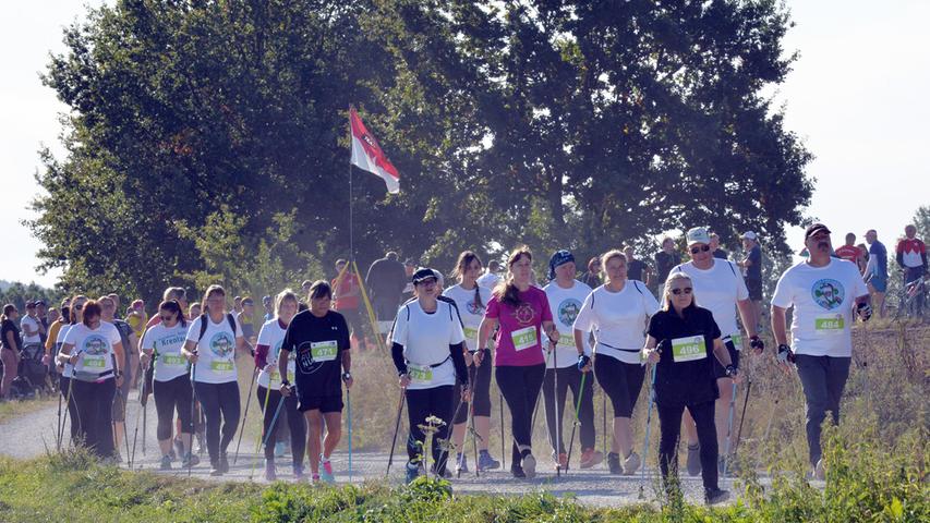 Runde durch die Natur: Läufer starten beim Möhrendorfer Karpfenweiherlauf 2019