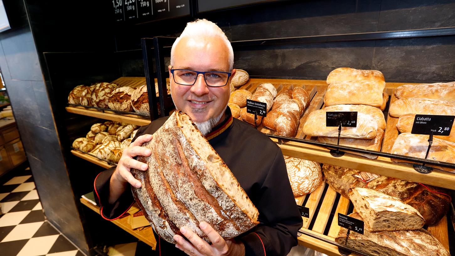 Der Nürnberger Harald Pommer hat sich dem Brot verschrieben. Brot verkörpert für den gelernten Bäcker ein Stück "Heimat".