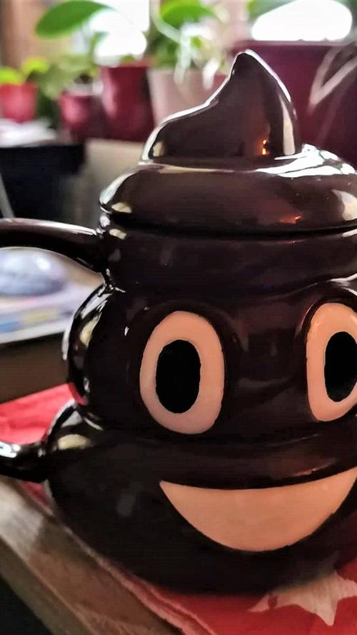 Von Superheld bis Morgenmuffel: Die witzigsten Kaffeetassen unserer Facebook-User