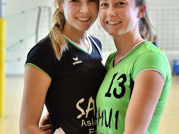... und kleine Volleyball-Familie: Anja (links) und Birgit Gruber.