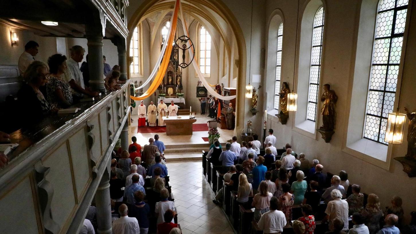 Zu wenig Pfarrer: Dekanat Erlangen wird umgestaltet