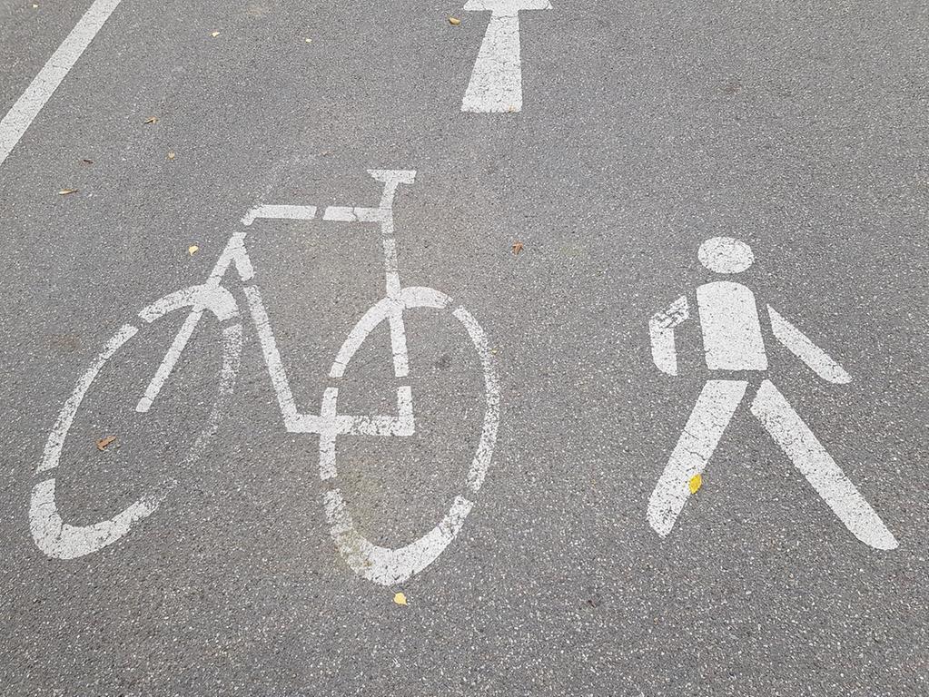 Hakenkreuz Auf Radweg Sor Macht Kurzen Prozess Mit Nazi Symbol Nurnberg Nordbayern De