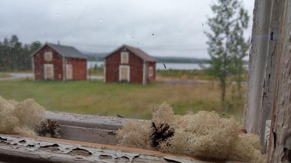Bei Muonio, etwa 200 Kilometer nördlich des Polarkreises und im Pallas-Nationalpark gelegen, können Gäste die Reste einer alten Siedler-Gemeinde besuchen, in deren Häuser die Zeit stillgestanden zu sein scheint.