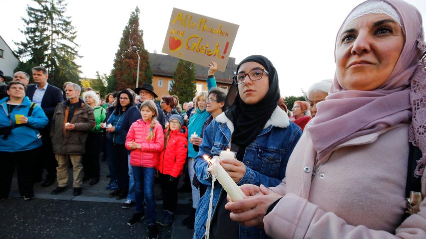 Nach Anschlag in Halle: Lichterkette gegen Antisemitismus in Nürnberg