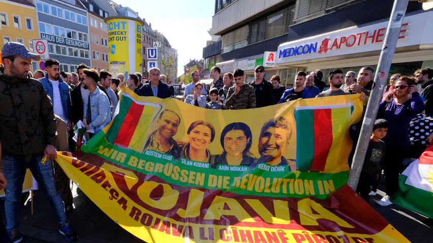 Über 1000 Teilnehmer: Kurden und Antifa demonstrieren in Nürnberg