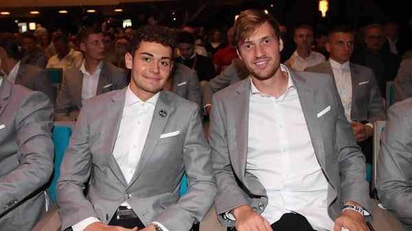 Nach der Autogrammstunde im Foyer ging es dann für die Mannschaft in den großen Saal der Meistersingerhalle, wo unter anderem ...