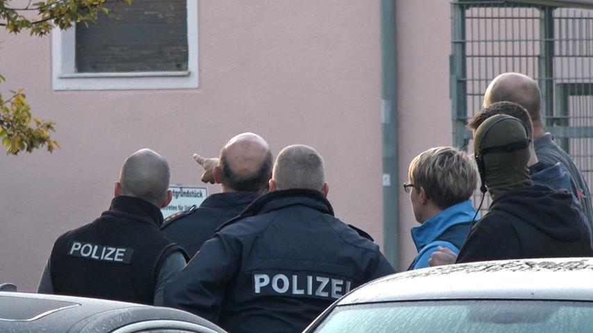 Sohn attackiert Vater: SEK rückt im Nürnberger Süden an