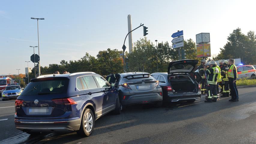 Unfall in der Werner-von-Siemens-Straße sorgt für lange Staus