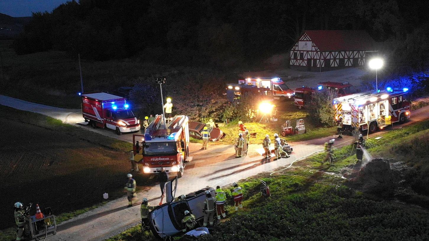 Kirchehrenbacher Feuerwehr rettet Unfallopfer