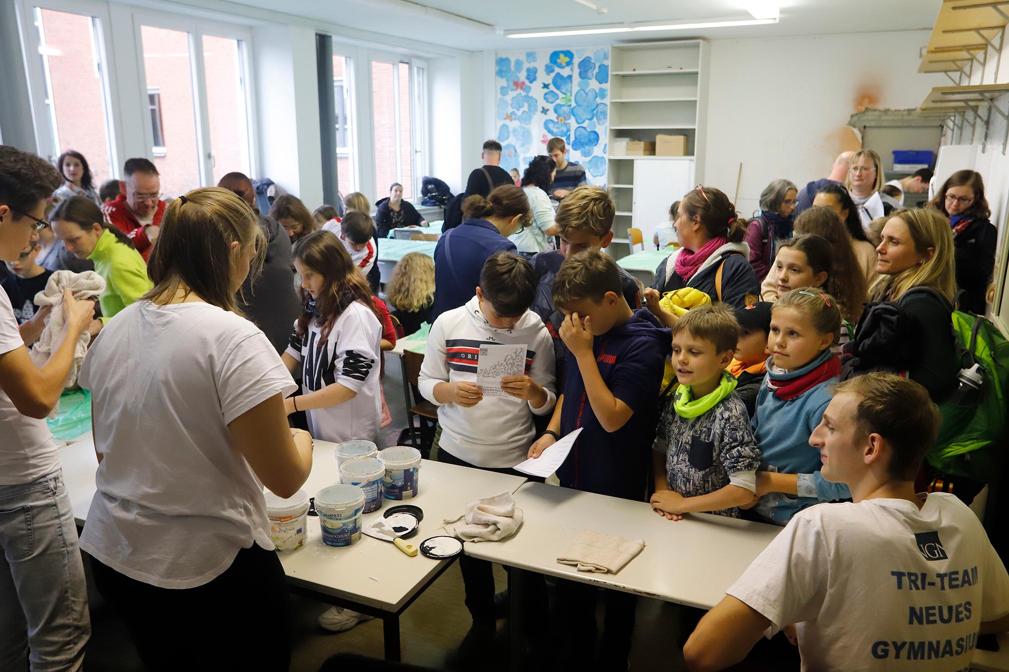 Innen gab es Experimente zum Mitmachen.