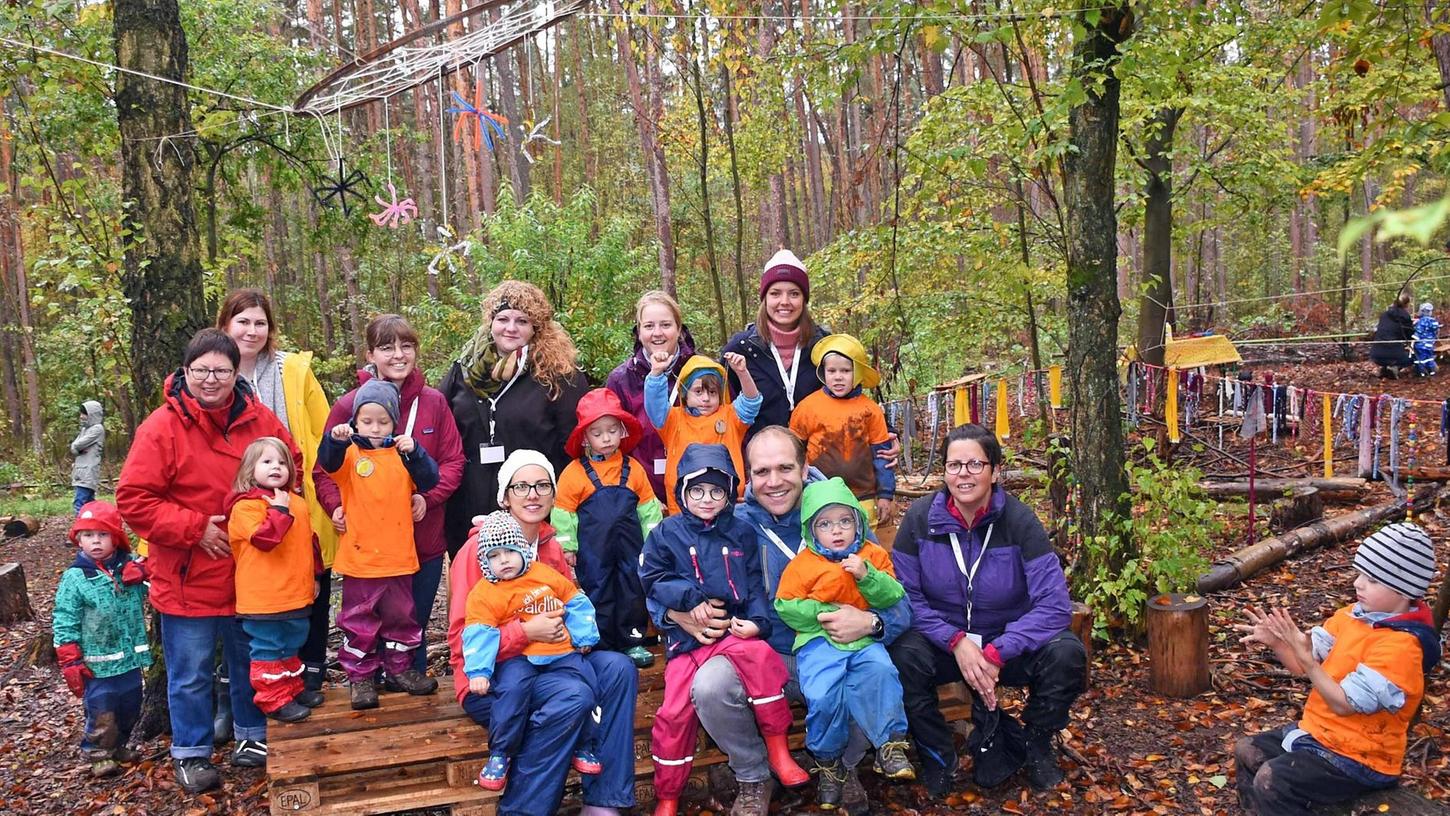 Bei Wind und Wetter: Waldkindergarten in Wolkersdorf feiert einjähriges Jubiläum