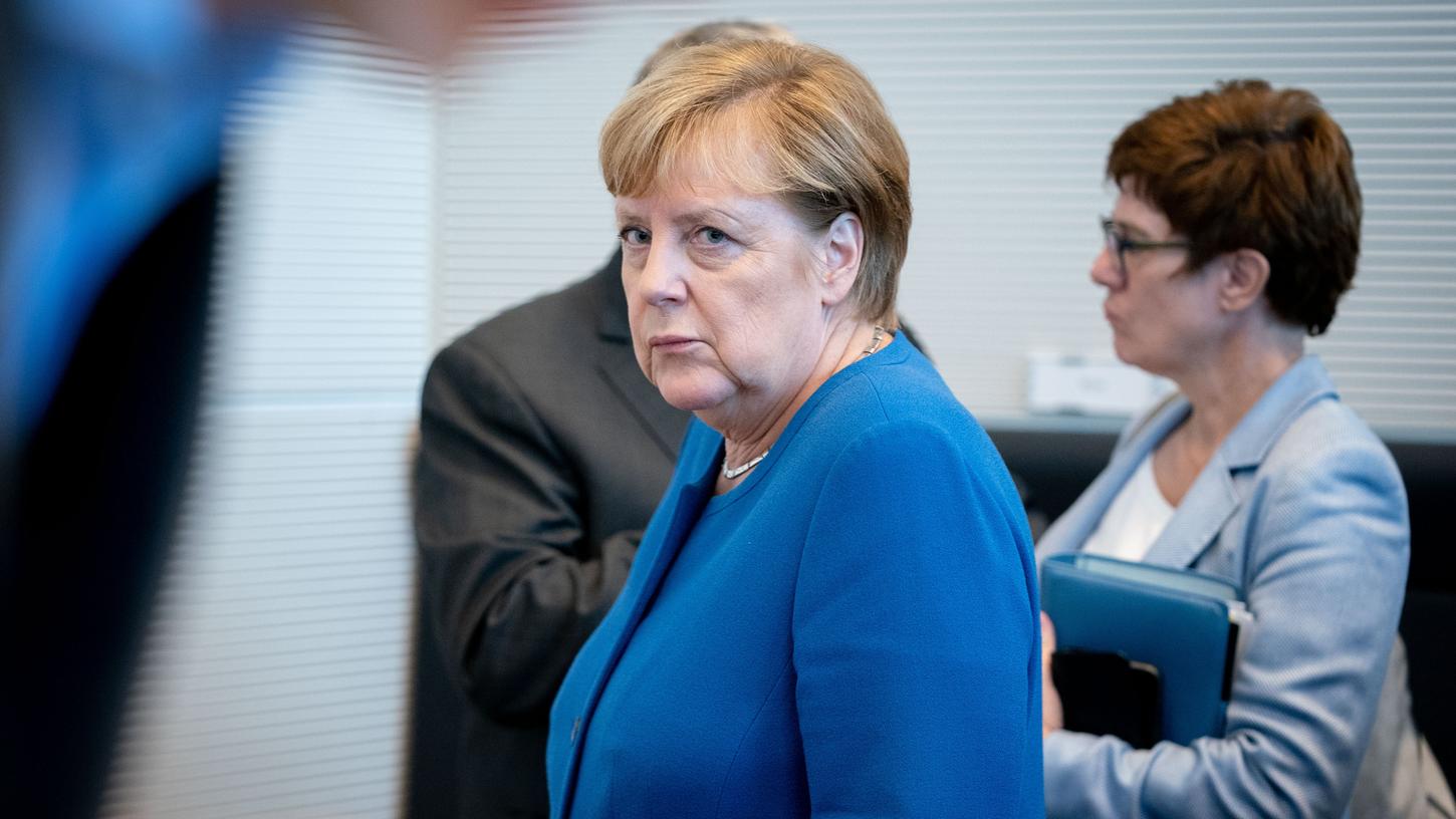 Bundeskanzlerin Angela Merkel stellt sich beim Syrien-Vorstoß hinter ihre Verteidigungsministerin.