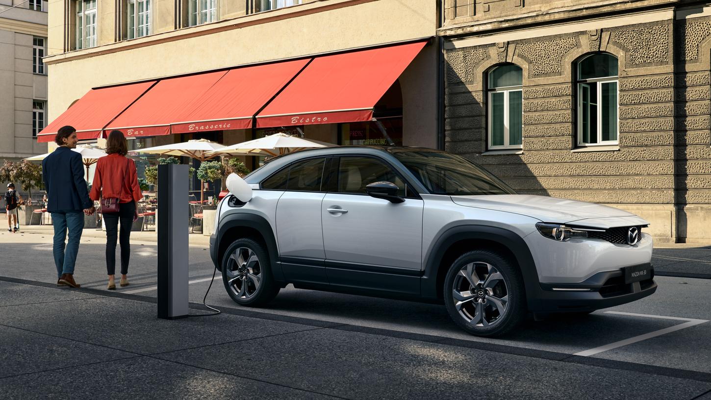 Elektro-Auto MX-30: Auch Mazda fährt mit Strom Elektro-Auto MX-30: Auch Mazda fährt mit Strom