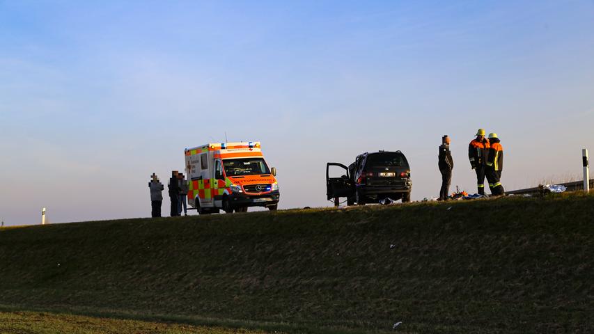 Vorfahrt missachtet: Zwei Personen bei Unfall in der Oberpfalz verletzt