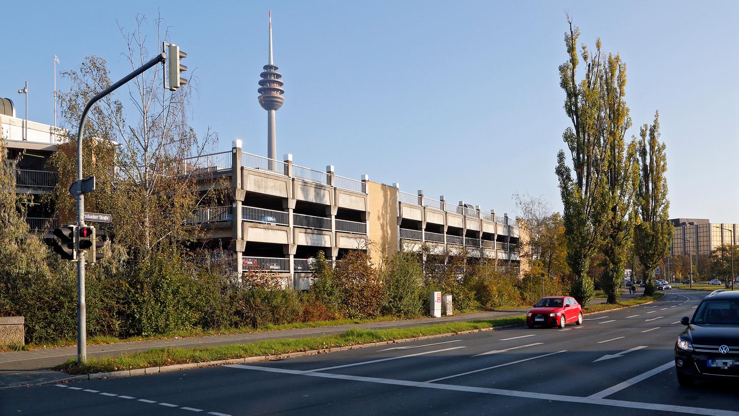 Das stark genutzte Parkhaus wurde erst in den Jahren 2006 und 2007 grundlegend saniert.