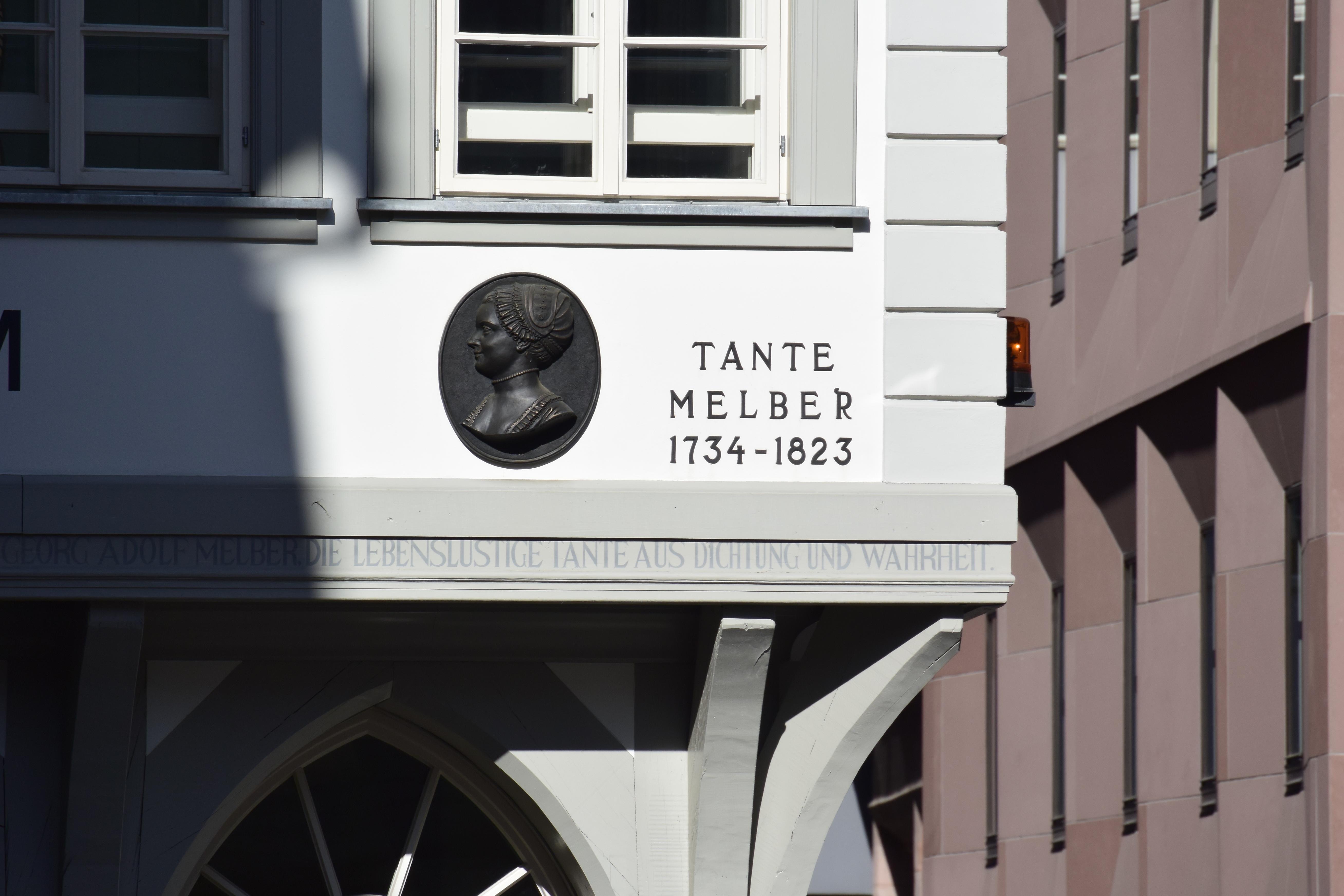 Johann Wolfgang von Goethe setzte seiner lustigen Tante Melber in "Aus meinem Leben. Dichtung und Wahrheit ein literarisches Denkmal".