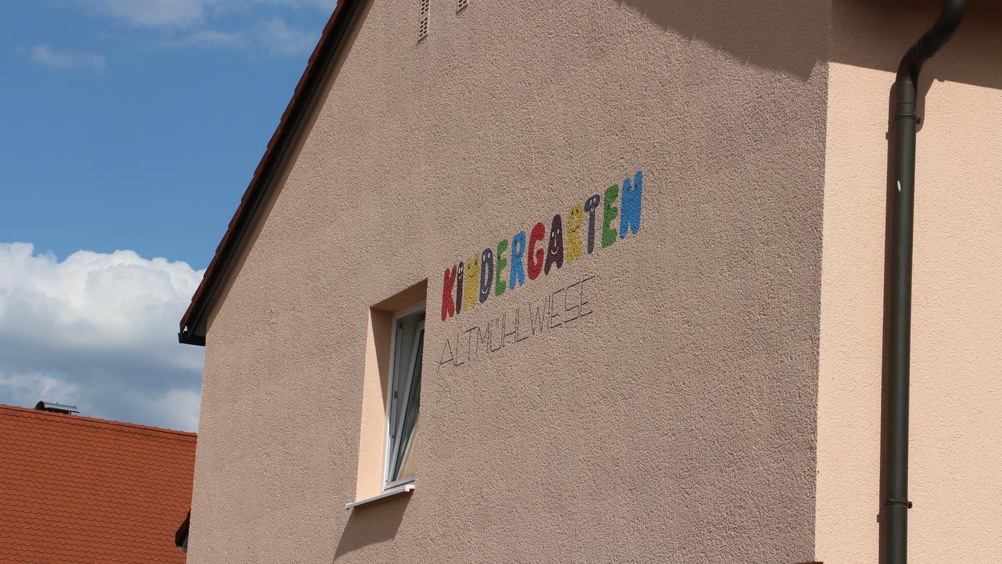 Im Kindergarten in Alesheim ist ein Kind an einer bakteriellen Hirnhautentzündung erkrankt. Die Kontaktpersonen wurden bereits informiert.