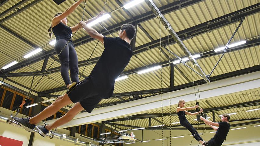 Trapez, Taekwondo und Akrobatik beim Sportakulum in Baiersdorf