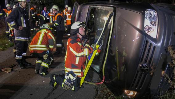 Unfallopfer in Kemnath durch "Antunneln" befreit - Nordbayern.de