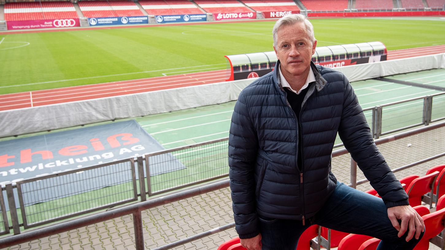 Will dem Club erst defensive Stabilität und dann mehr Power verpassen: Jens Keller.