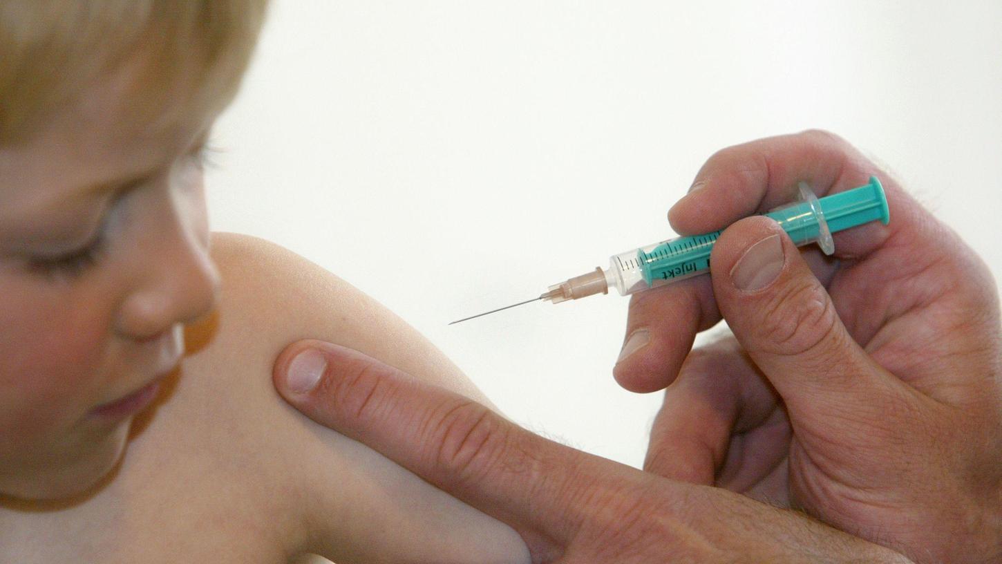 Der Bundestag will die Masern-Impfpflicht besiegeln.