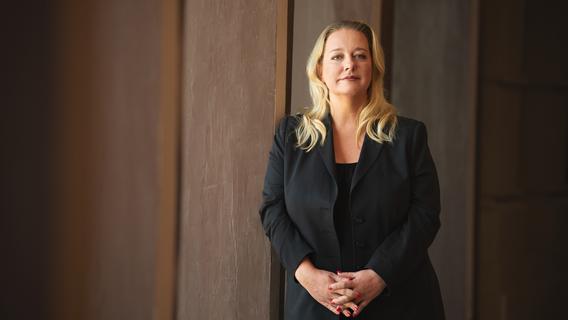 Katharina Wagner bleibt bis 2025 Chefin der Bayreuther Festspiele - Nordbayern.de