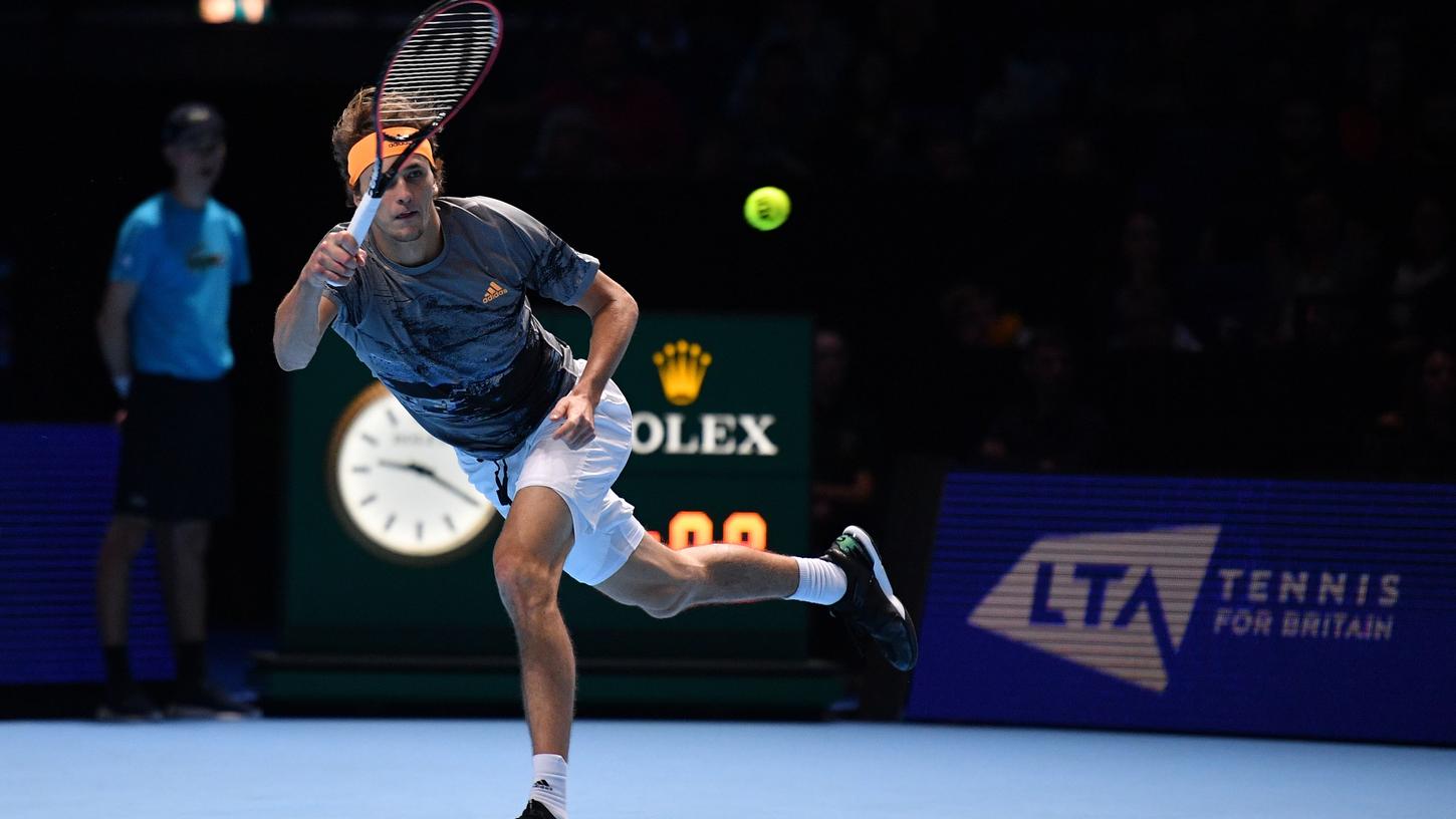 Tennisprofi Alexander Zverev schied bei den ATP Finals in London im Halbfinale aus und schließt das Jahr auf Platz sieben der Weltrangliste ab.