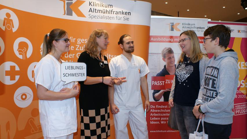 Über zahlreiche Ausbildungsmöglichkeiten informierte auch das Klinikum Altmühlfranken, hier am Standort Gunzenhausen.