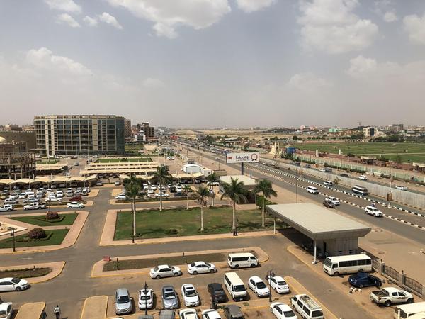 Khartum, eine lebendige Stadt, in der Hoffnung zu spüren ist. In anderen Landesteilen sieht es weit schlimmer aus.