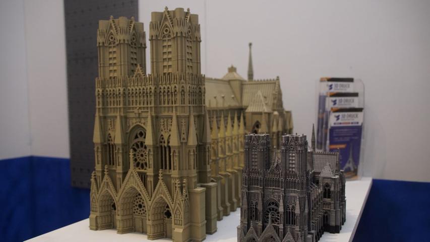 Neue Möglichkeiten für Modellbauer: Zwei Kathedralen aus einem 3D-Drucker.