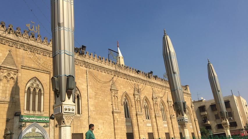 Ein lohnendes Ziel ist Kairo mit seinen vielen Moscheen.