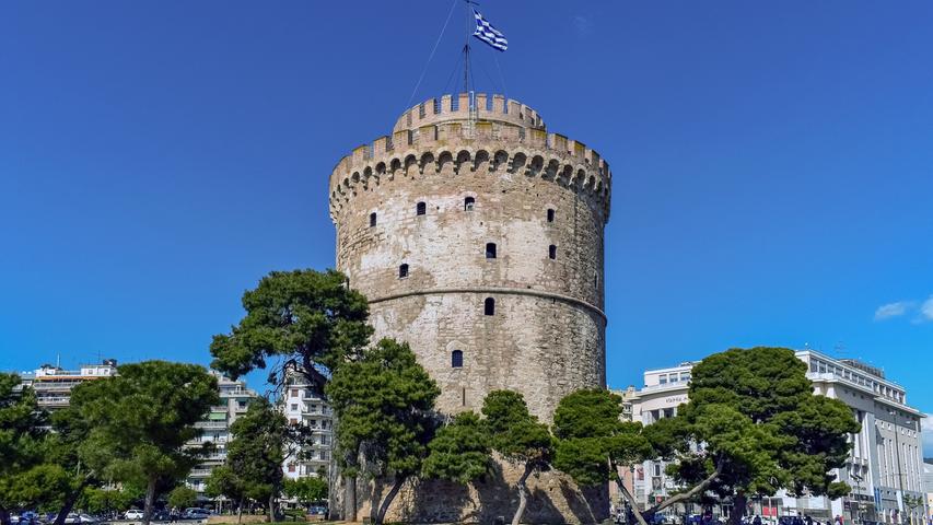Hier findet man gutes Essen und herrliches Wetter: Thessaloniki ist mit etwa 360.000 Einwohnern im Stadtkern die zweitgrößte Stadt Griechenlands und weiterhin im Ryanair-Angebot ab Nürnberg.