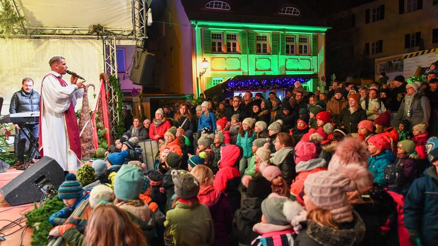 Das war 2019: Weihnachtsmarkt in Herzogenaurach öffnet seine Buden