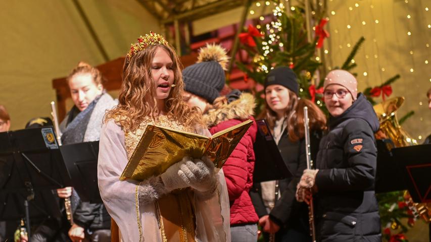Das war 2019: Weihnachtsmarkt in Herzogenaurach öffnet seine Buden