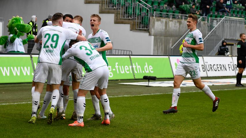 Späte Treffer gegen Bochum: Fürth darf wieder jubeln