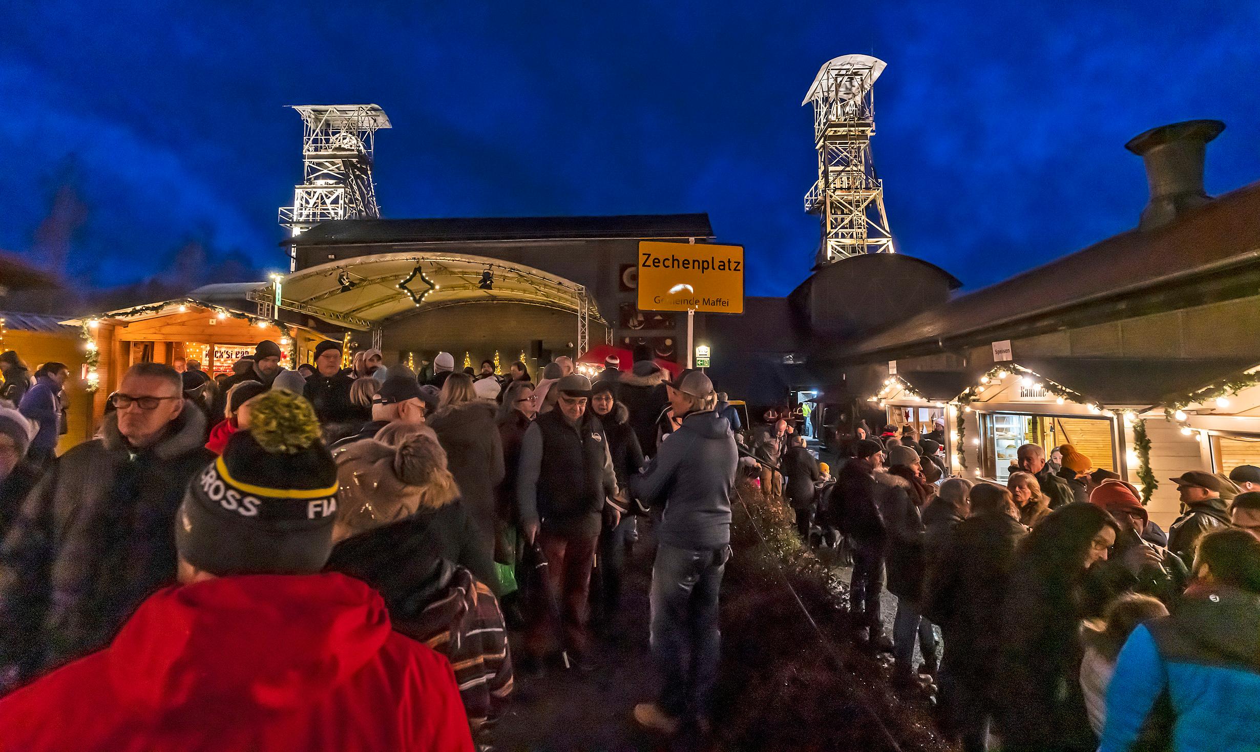 14. BERGWERKSWEIHNACHT AUF DER ZECHE MAFFEI