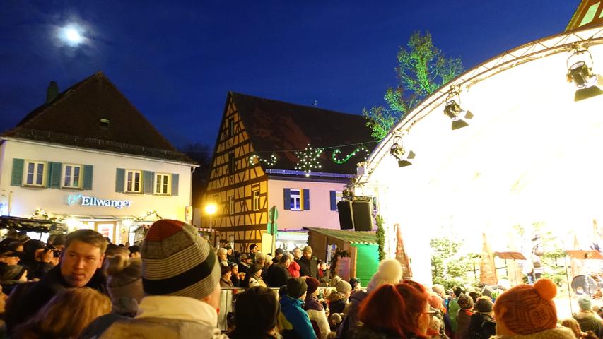 Weihnachtsimpressionen: Der Markt in Herzogenaurach 