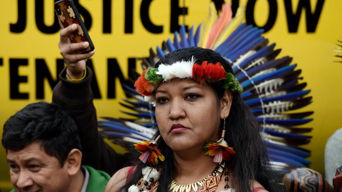 Brasilianische Ureinwohner demonstrierten gemeinsam mit Greta Thunberg für mehr Klimaschutz.