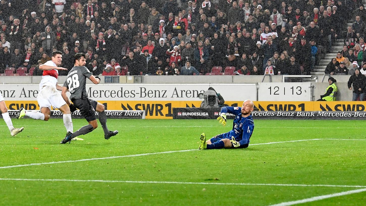 1:3 trotz Kracher-Tor! Der VfB fesselt den Club im Keller 1:3 trotz Kracher-Tor! Der VfB fesselt den Club im Keller