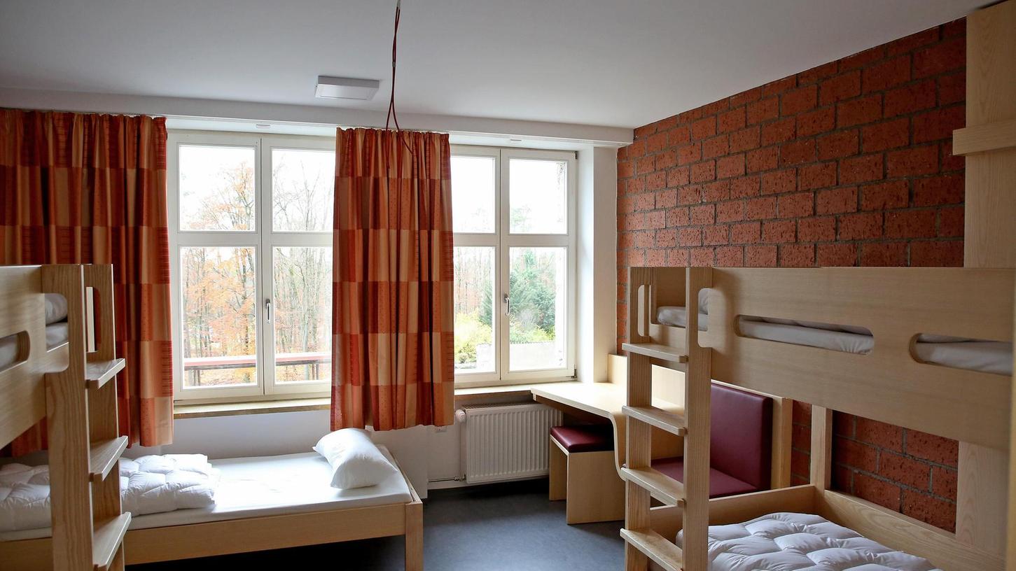 Burg Feuerstein: Längere Betten für kleine Gäste
