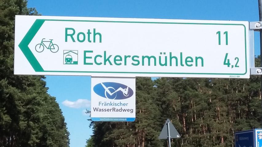 Der Seenland-Tourismusverband setzt auf mehr Rad fahrende Gäste: Dafür wurde der 450 Kilometer lange Fränkische WasserRadweg ausgeschildert, der von Rothenburg ob der Tauber bis nach Neumarkt führt und dabei den Landkreis Roth durchquert. Im August 2019 haben wir den neuen Radwanderweg erkundet.