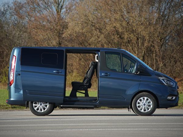 Ford Transit Custom und Tourneo Custom PHEV: Doppelt ladefreudig