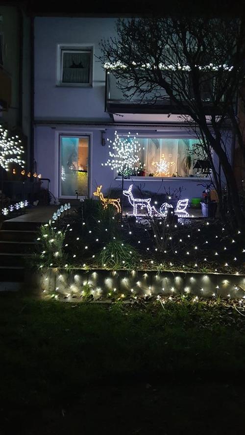 Tausende Lichter: Diese Weihnachtshäuser strahlen in der Region