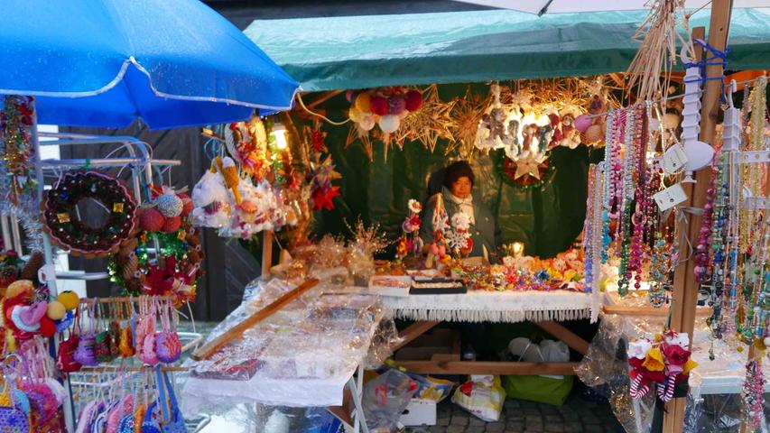 Adventsmarkt mit Christkind in Markt Erlbach